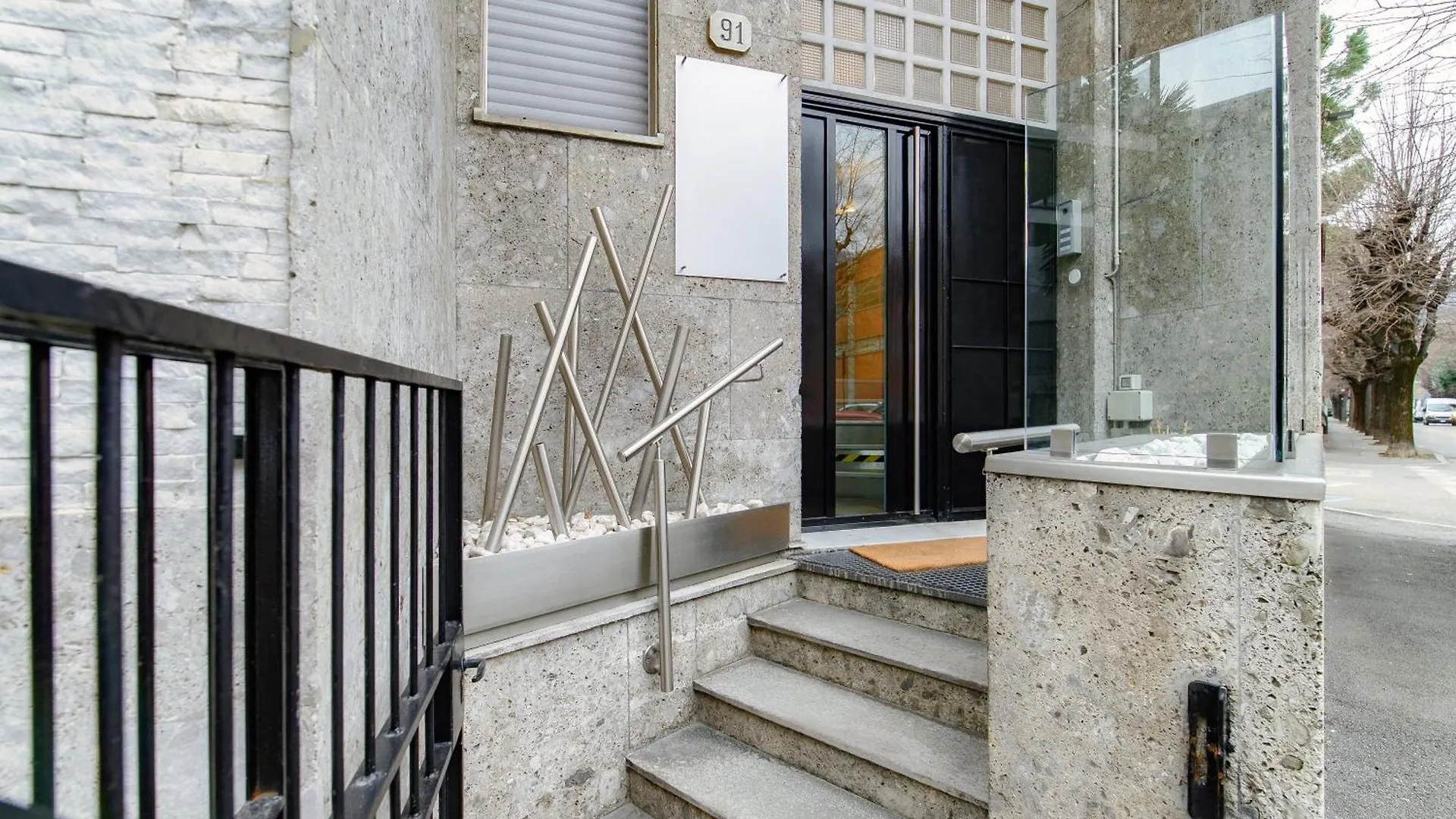 Ng Apartments Lake Como