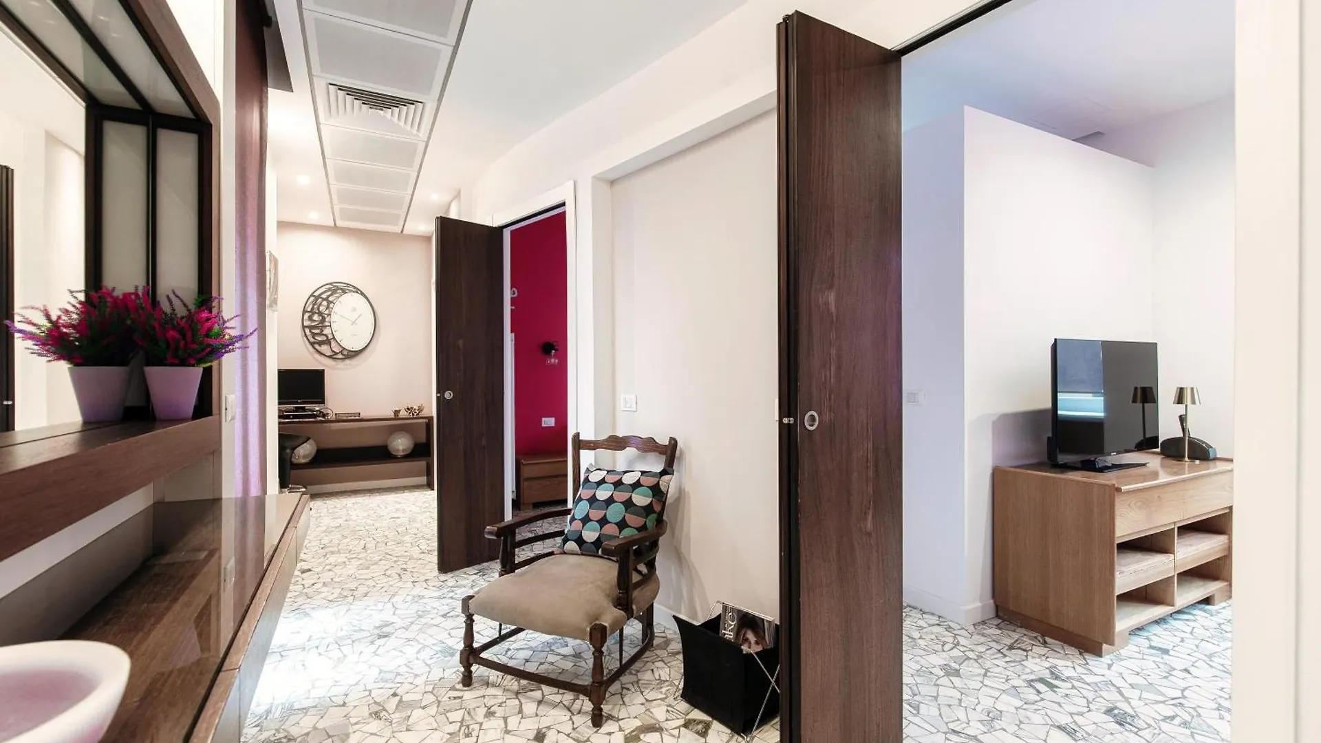 Ng Apartments Lake Como Itálie