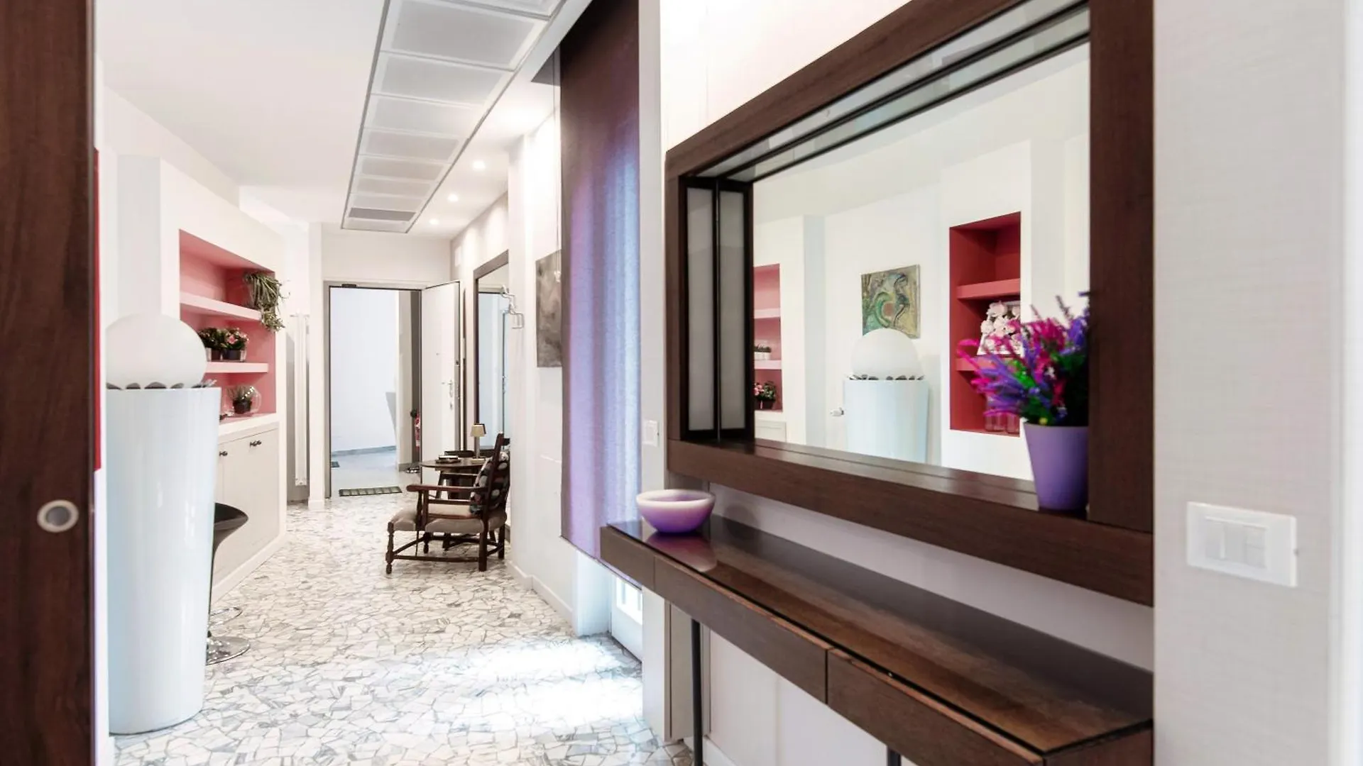 Ng Apartments Lake Como